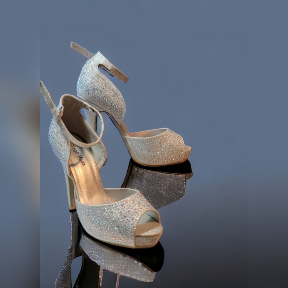 TOP Moda Shoes - Top Moda Size 5 Formal Evening Party Ankle Strap High Heel Peep Toe Glitter